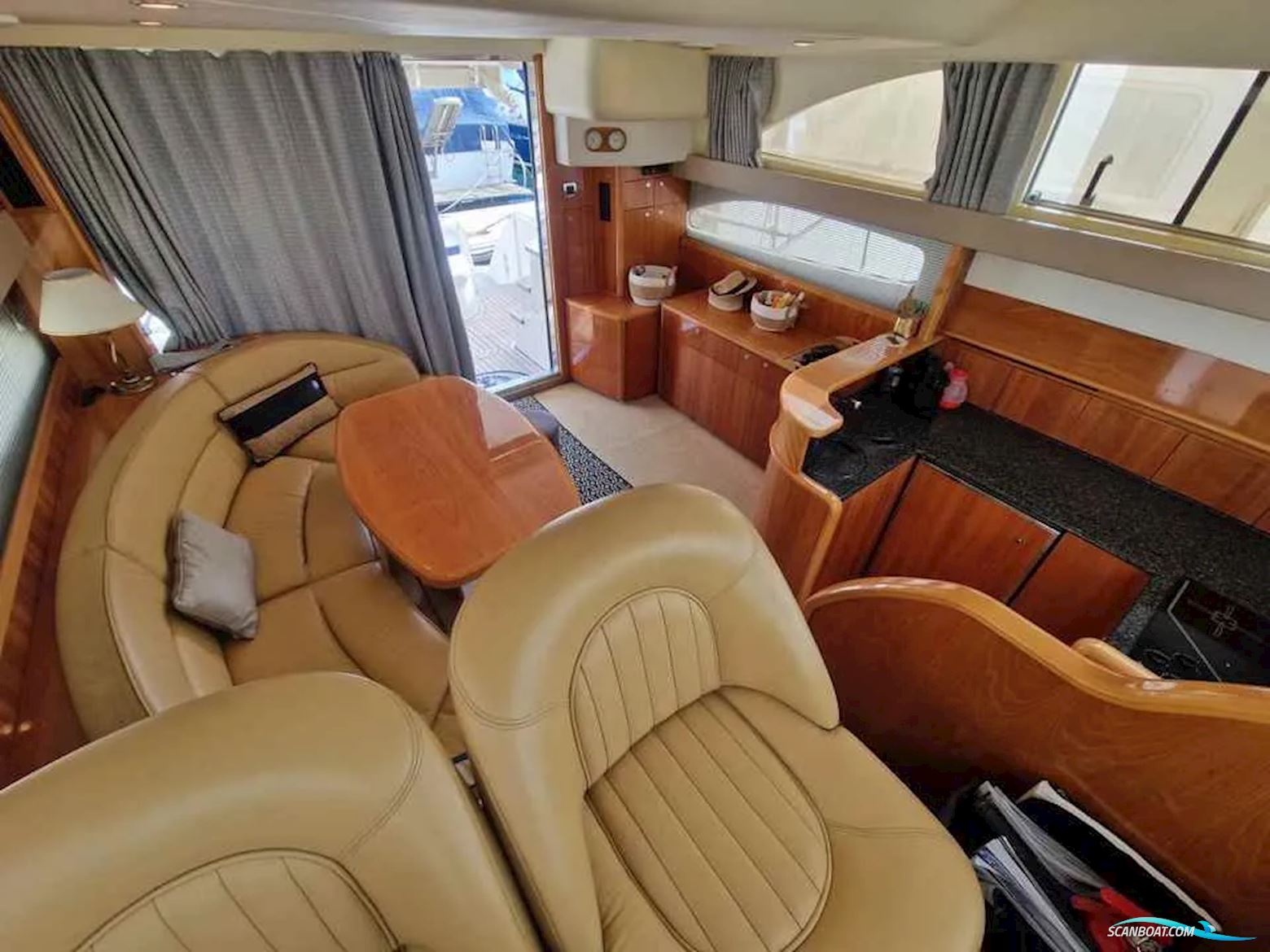 Princess Yachts 45 FLYBRIDGE