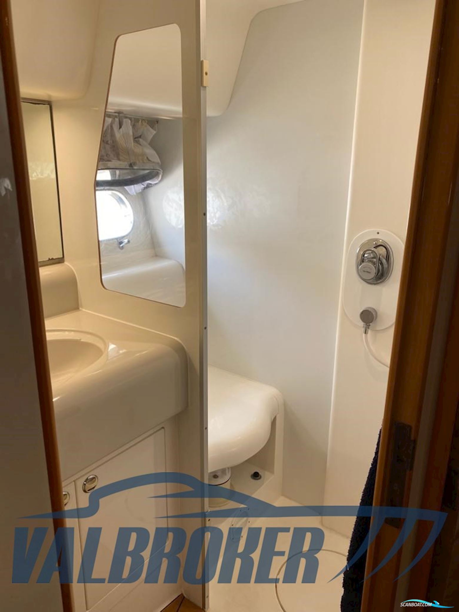 Princess Yachts 470 Fly