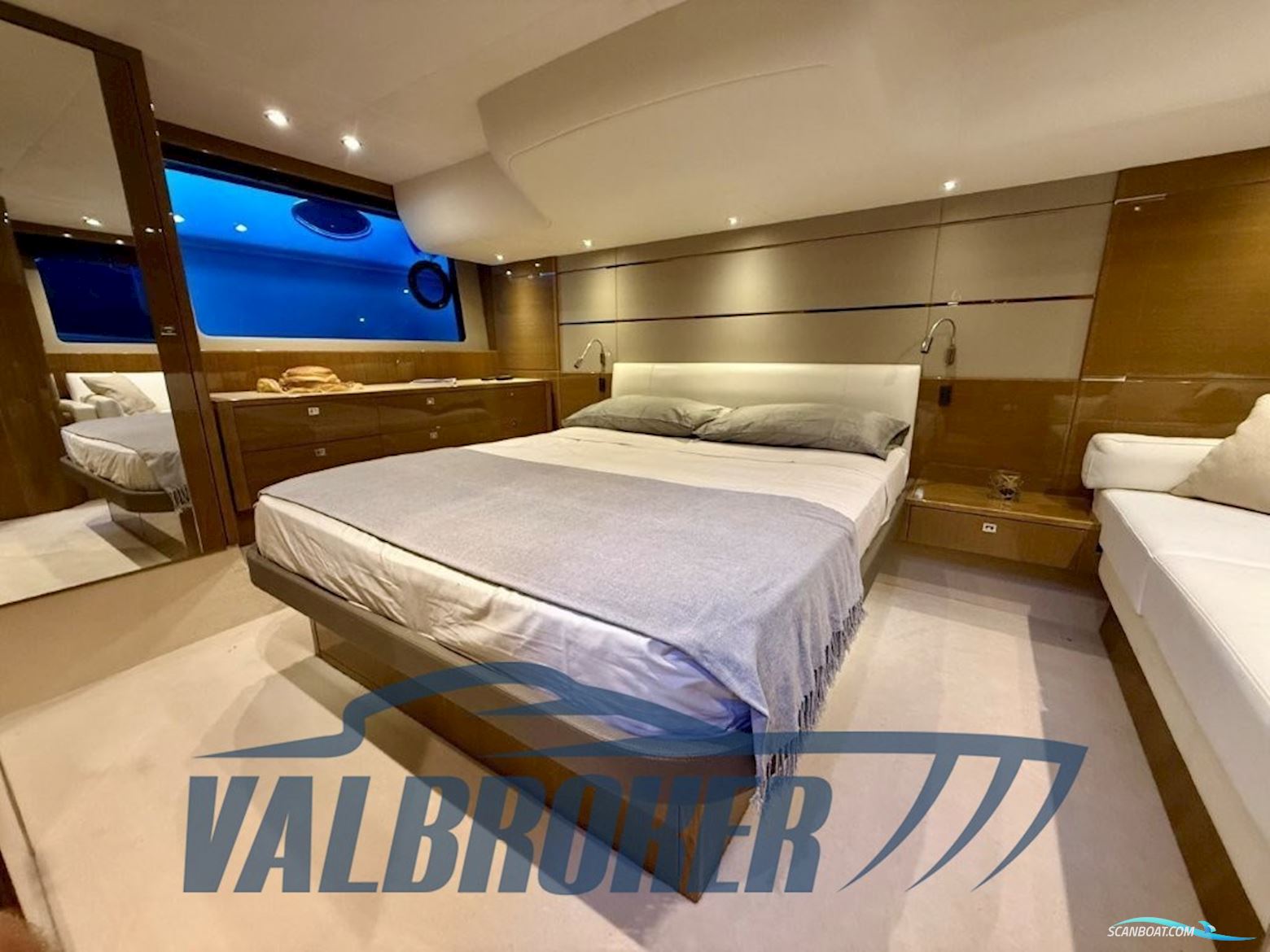 Princess Yachts 60