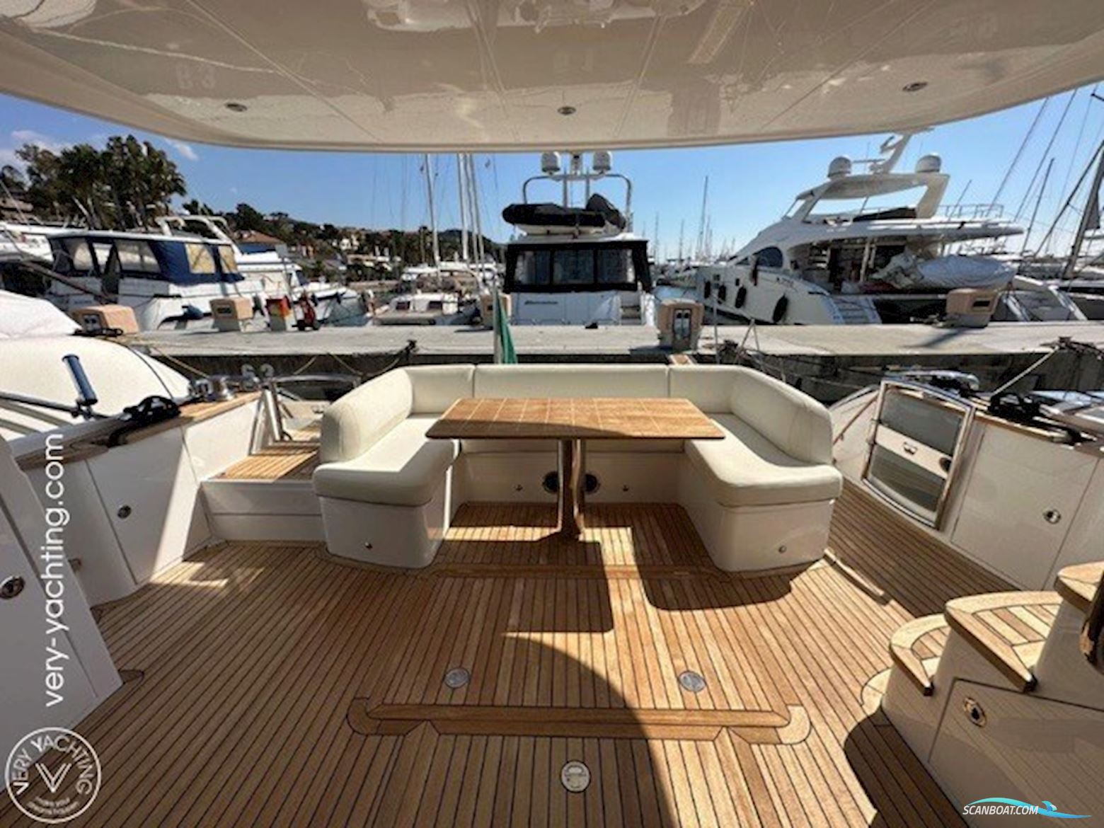 Princess Yachts 60