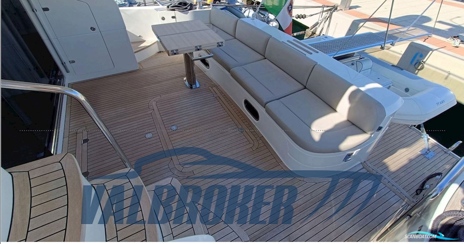 Princess Yachts 62 fly