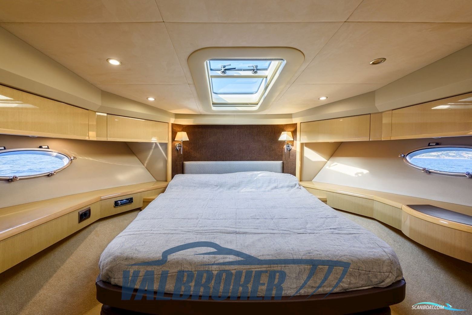 Princess Yachts 62 fly