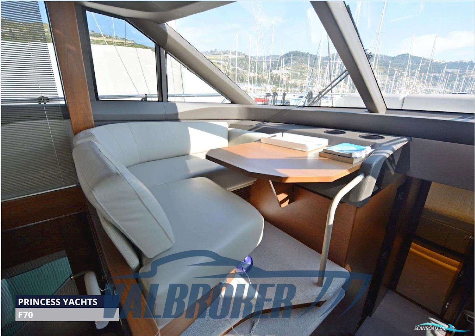 Princess Yachts F70