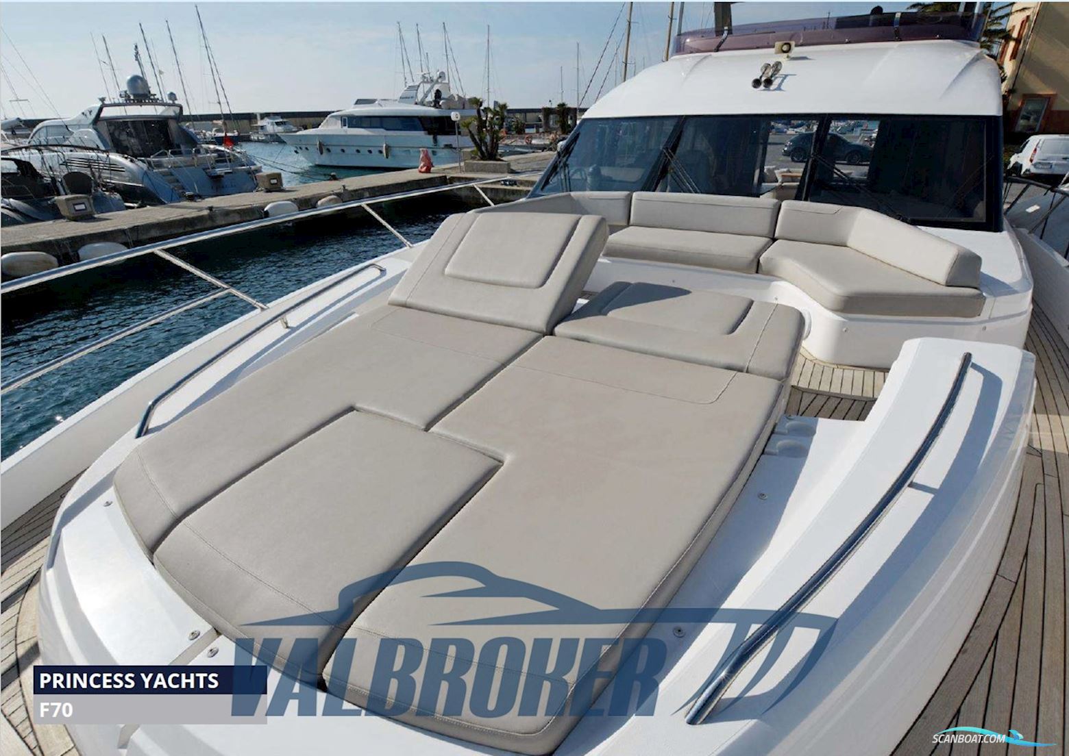 Princess Yachts F70