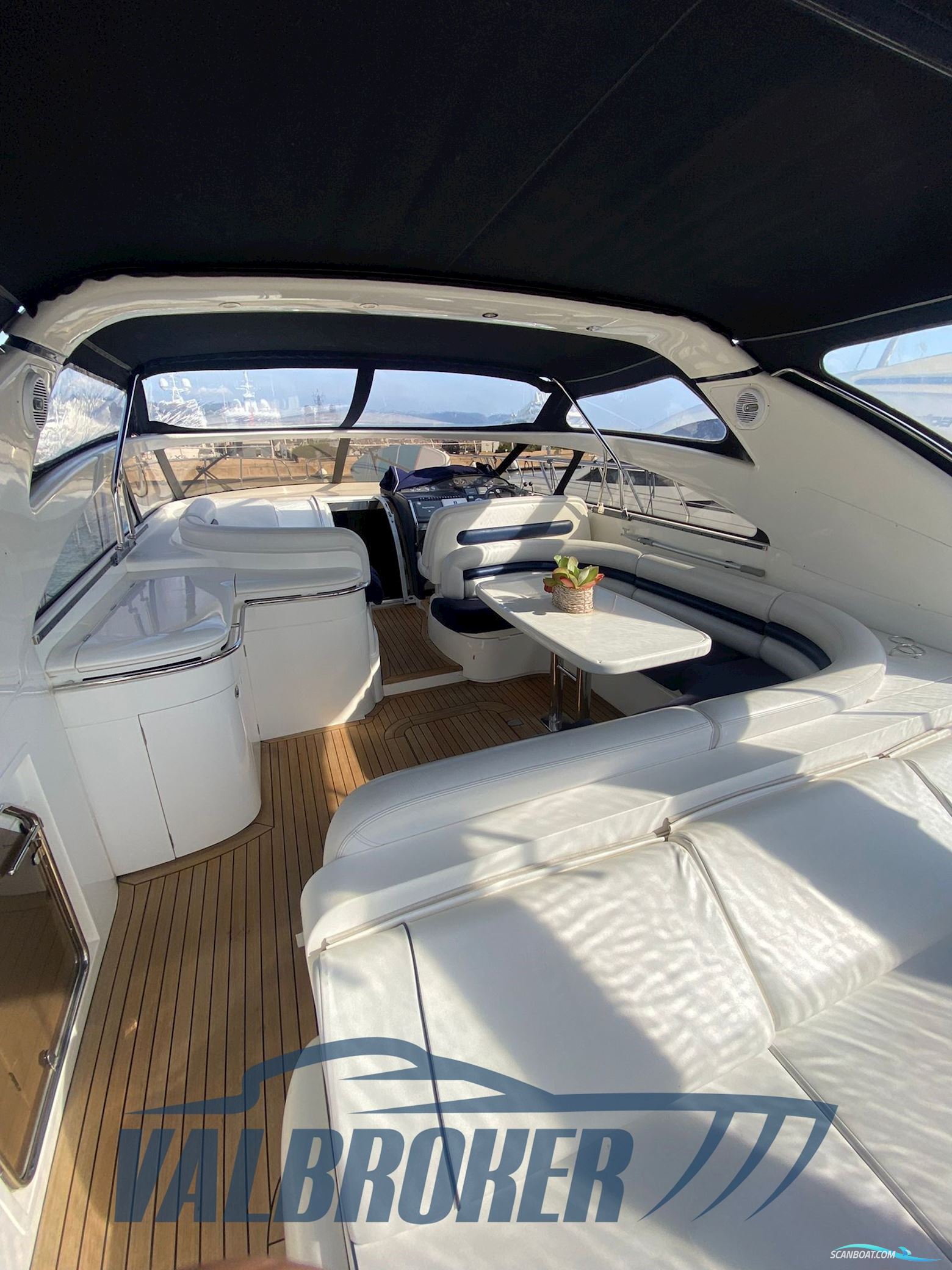 Princess Yachts V50