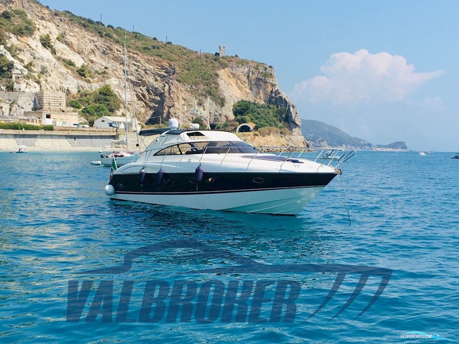 Princess Yachts V50