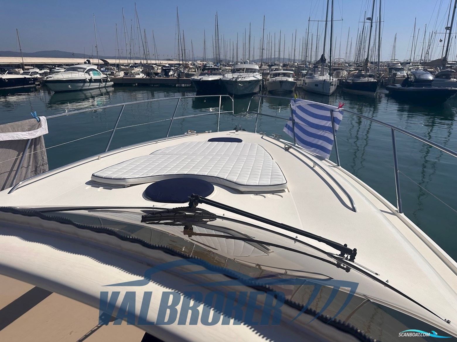 Princess Yachts V50