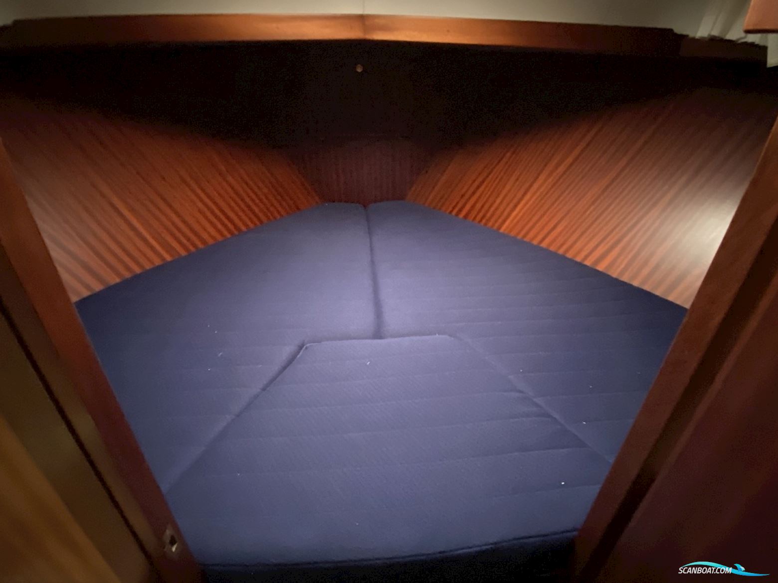 Privateer 37 Hybride