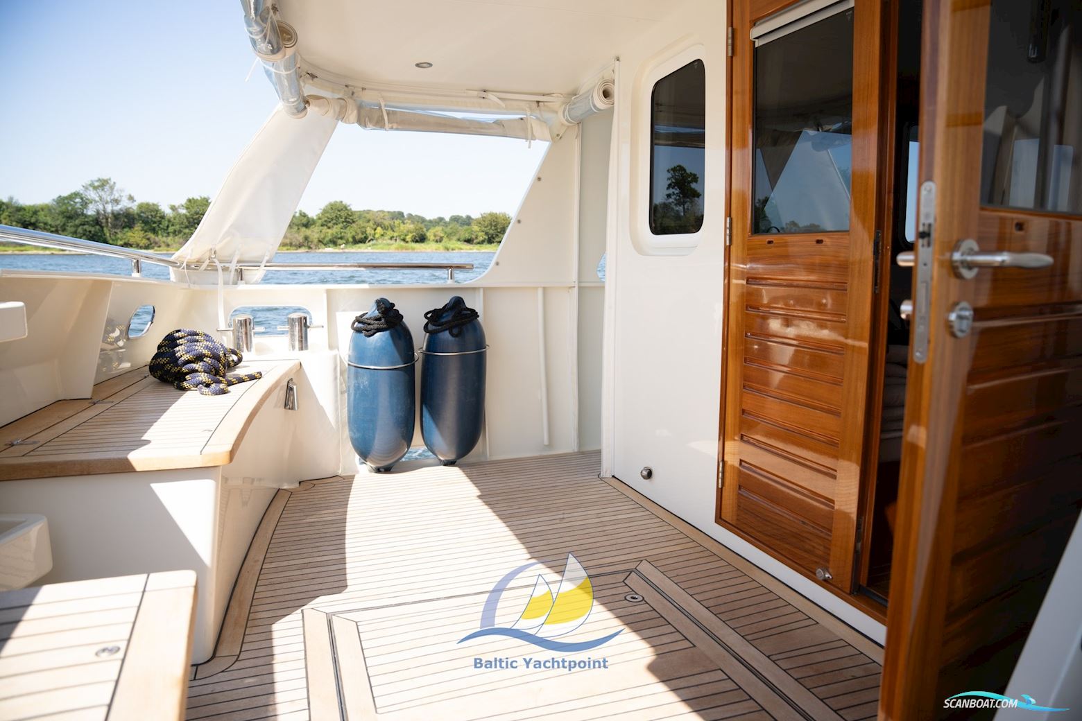 Privateer Trawler 50