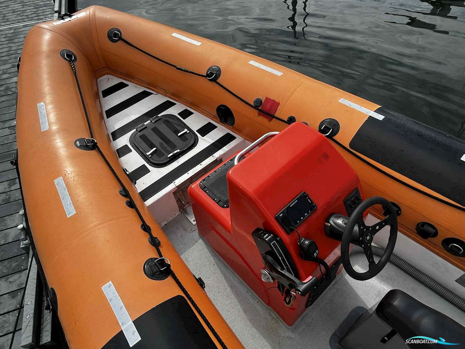 Pro-safe RIB 740 med 150 Mercury