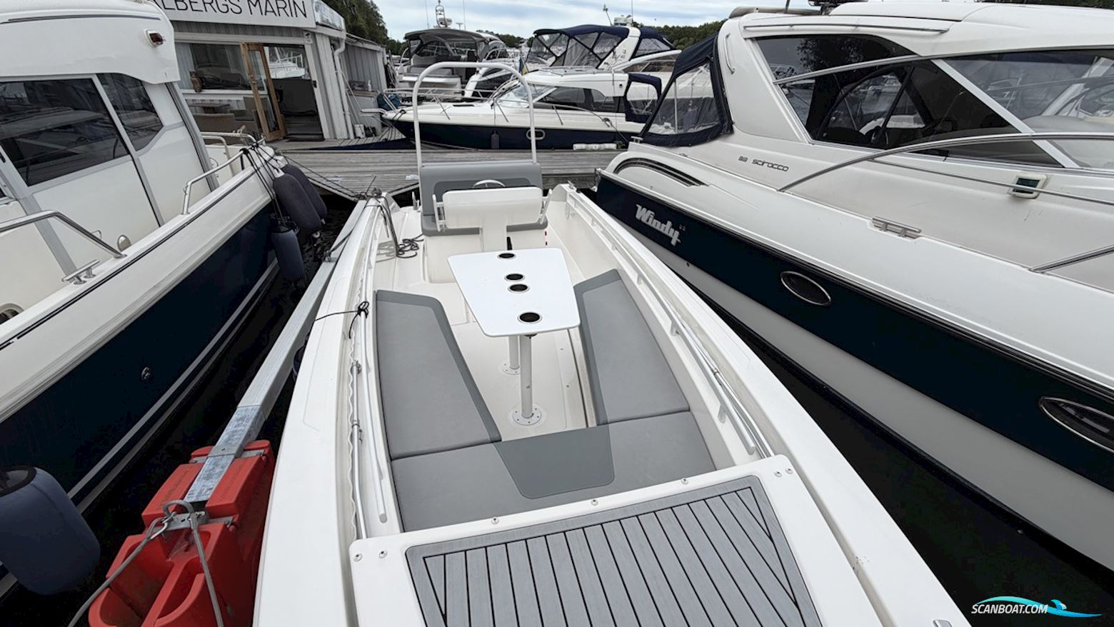 Q Yachts Q24 Club