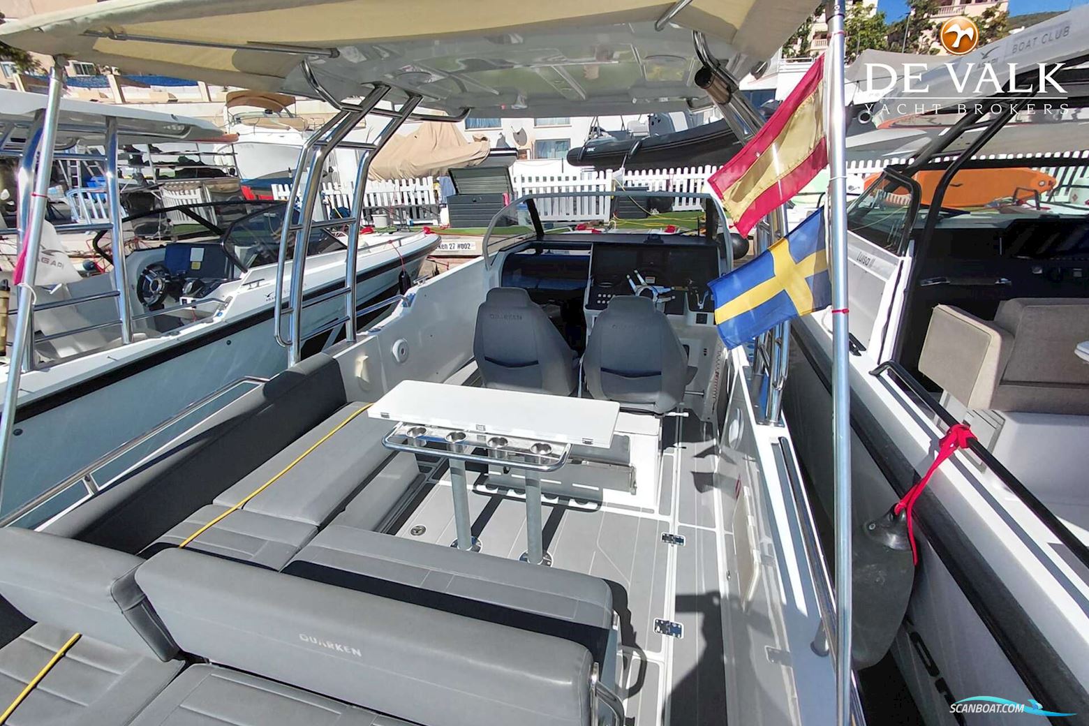 Quarken 27 T Top