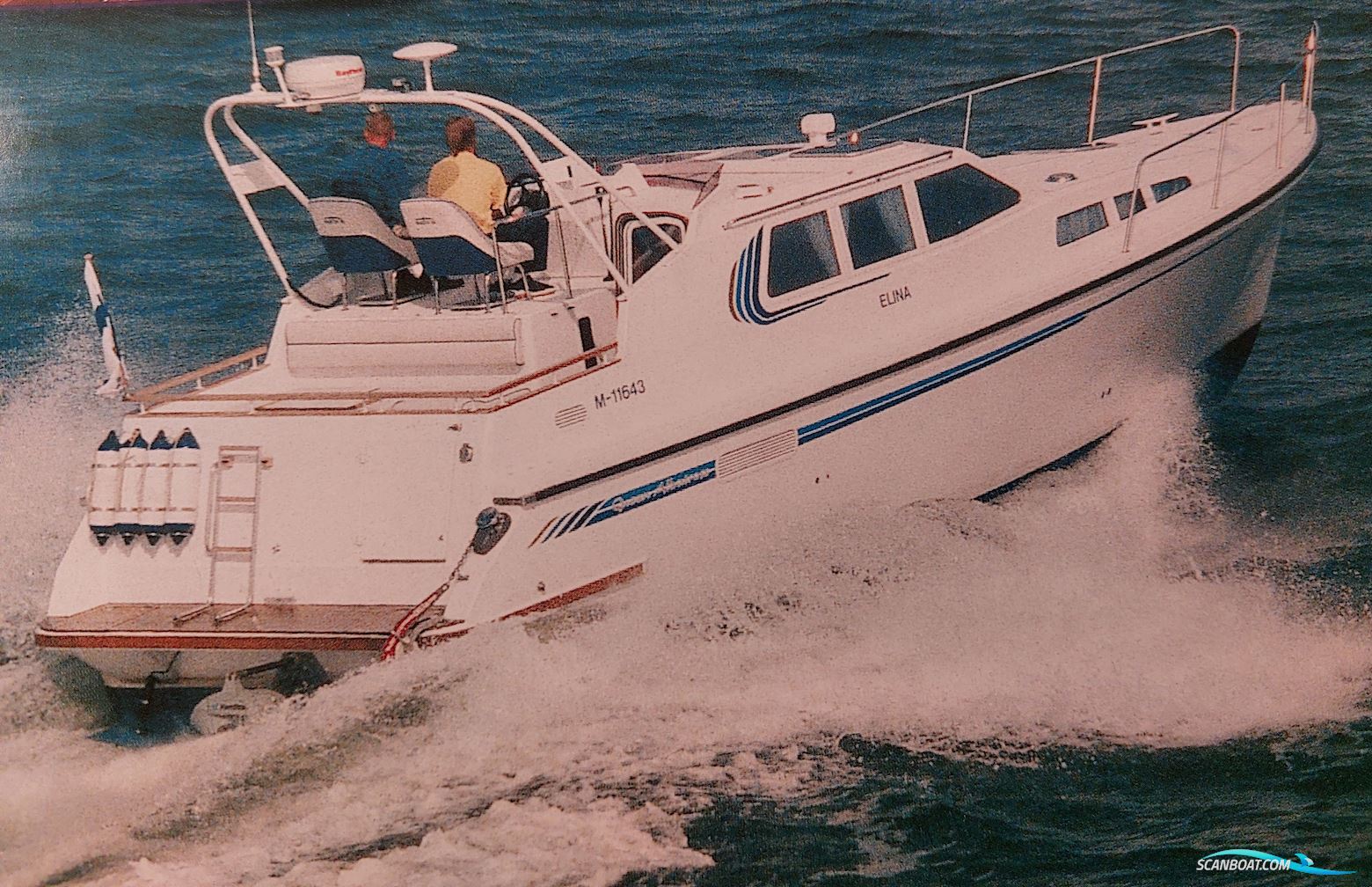 Queen Albatross 1120