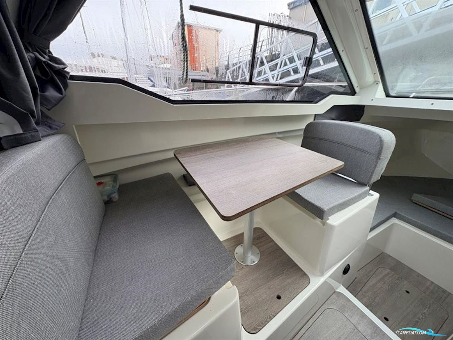 Quicksilver  675 Weekender