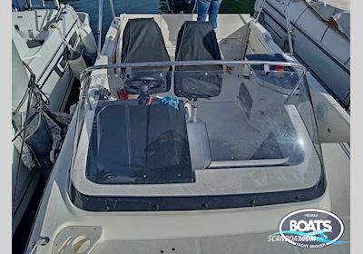 Quicksilver  755 Sundeck Motorbåt 2018, med Mercury  motor, Frankrike