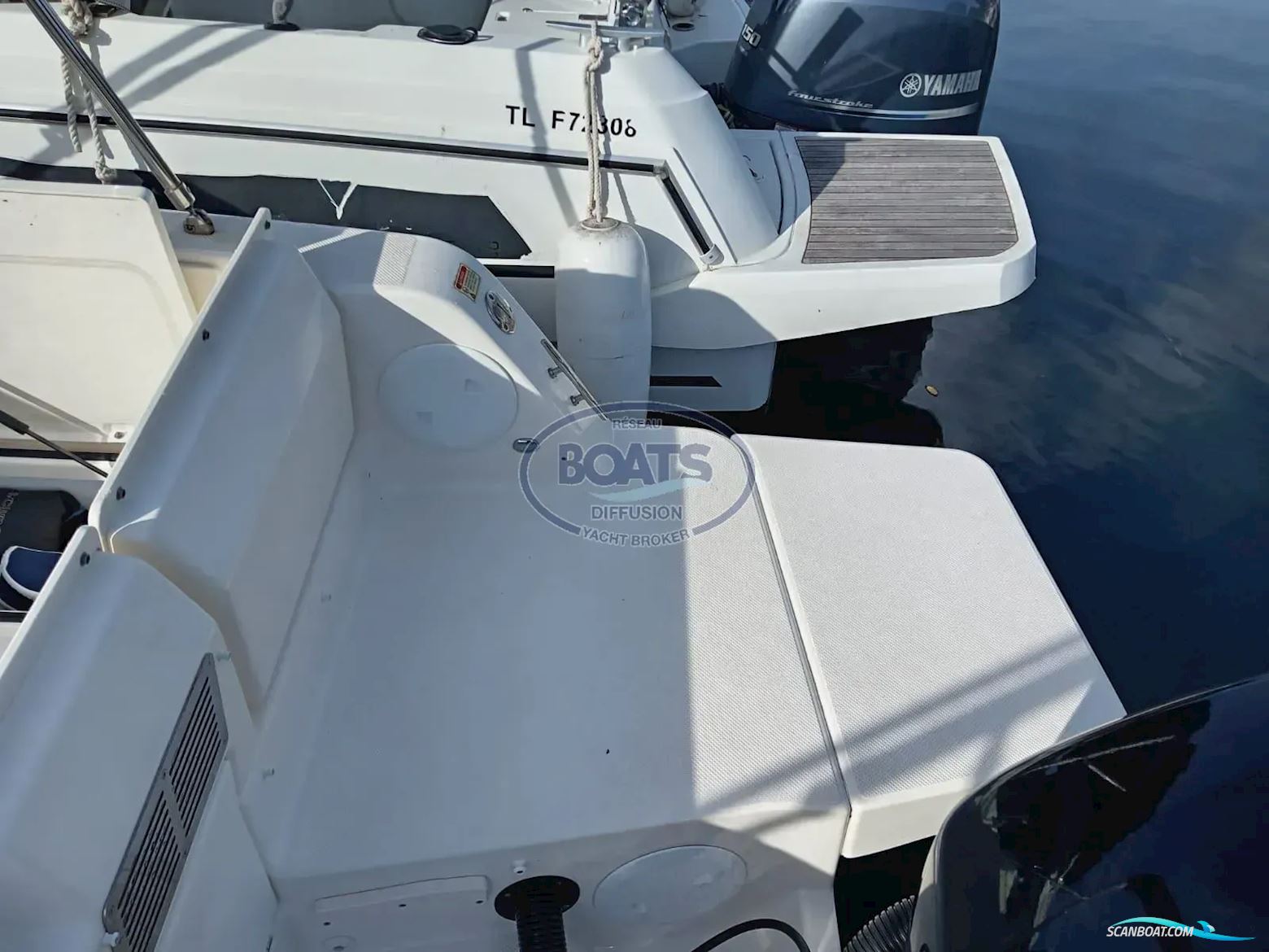 Quicksilver  755 Sundeck