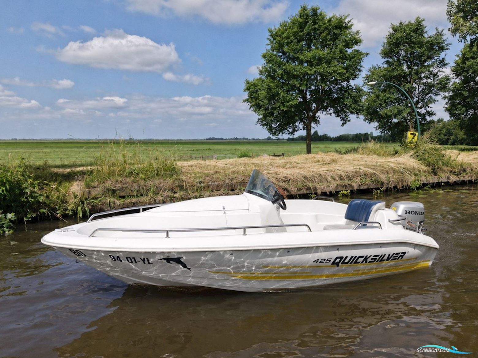 Quicksilver 425 Open