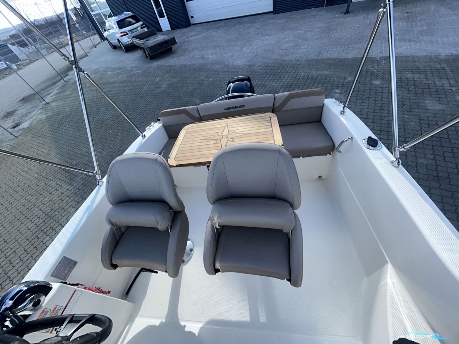 Quicksilver 455 Cabin – Solgt