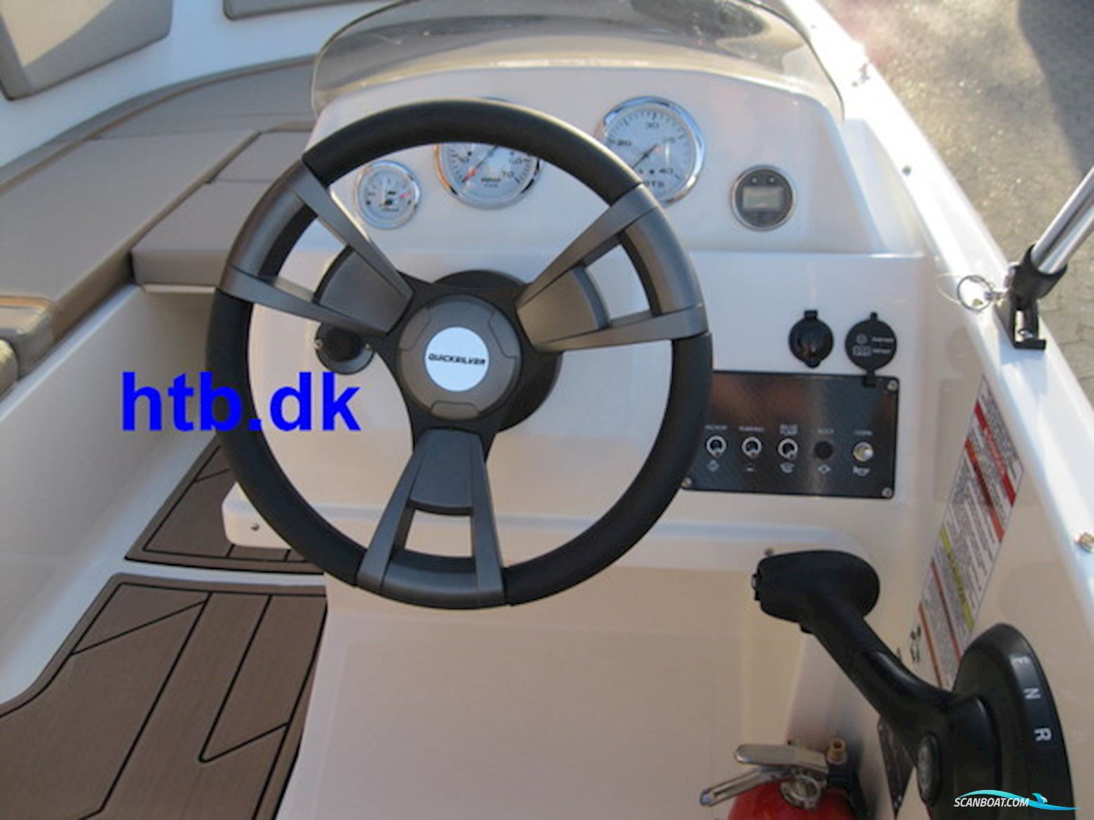 Quicksilver 475 Axess m/Mercury F50 hk Efi 4-Takt