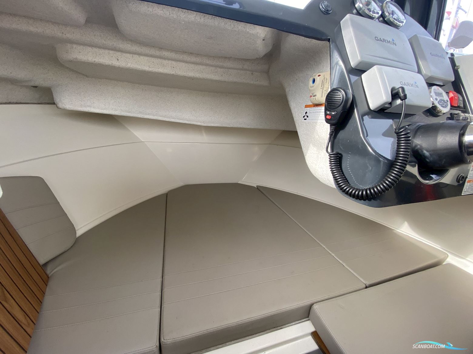 Quicksilver 555 Pilothouse, SOLGT