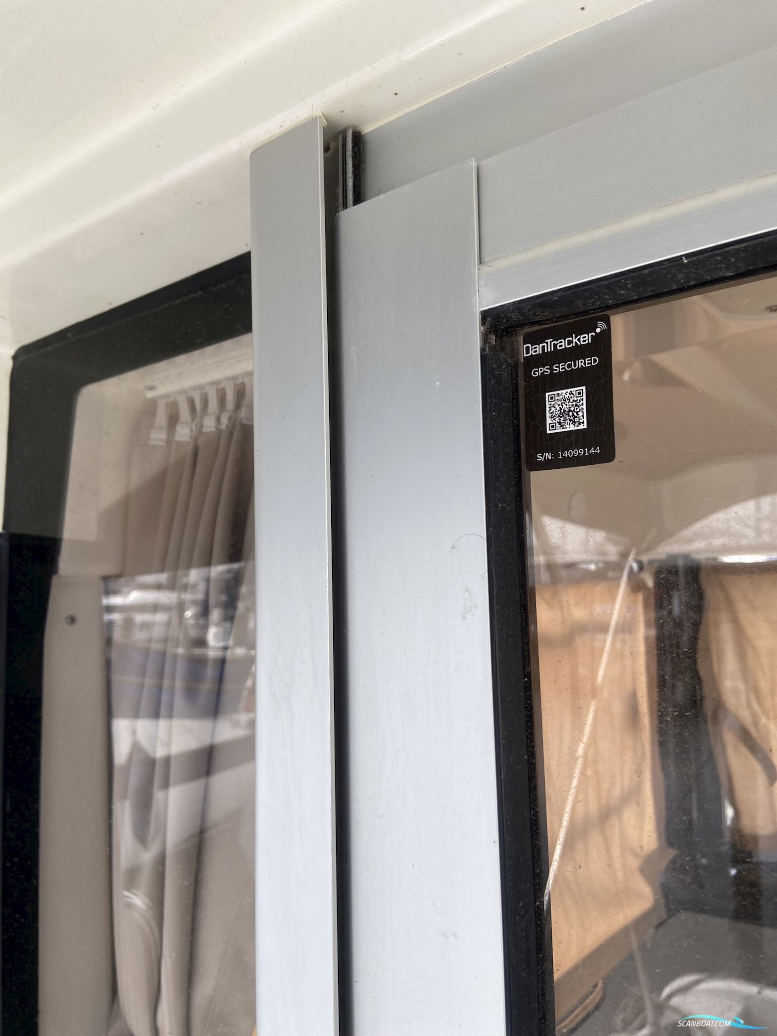 Quicksilver 555 Pilothouse, SOLGT