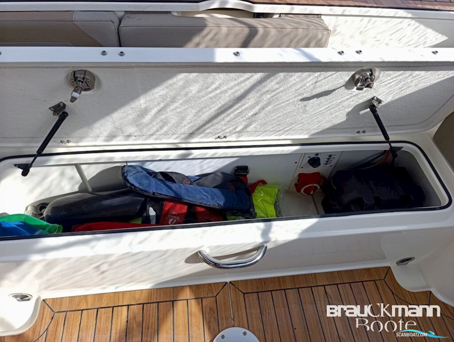 Quicksilver 595 Activ