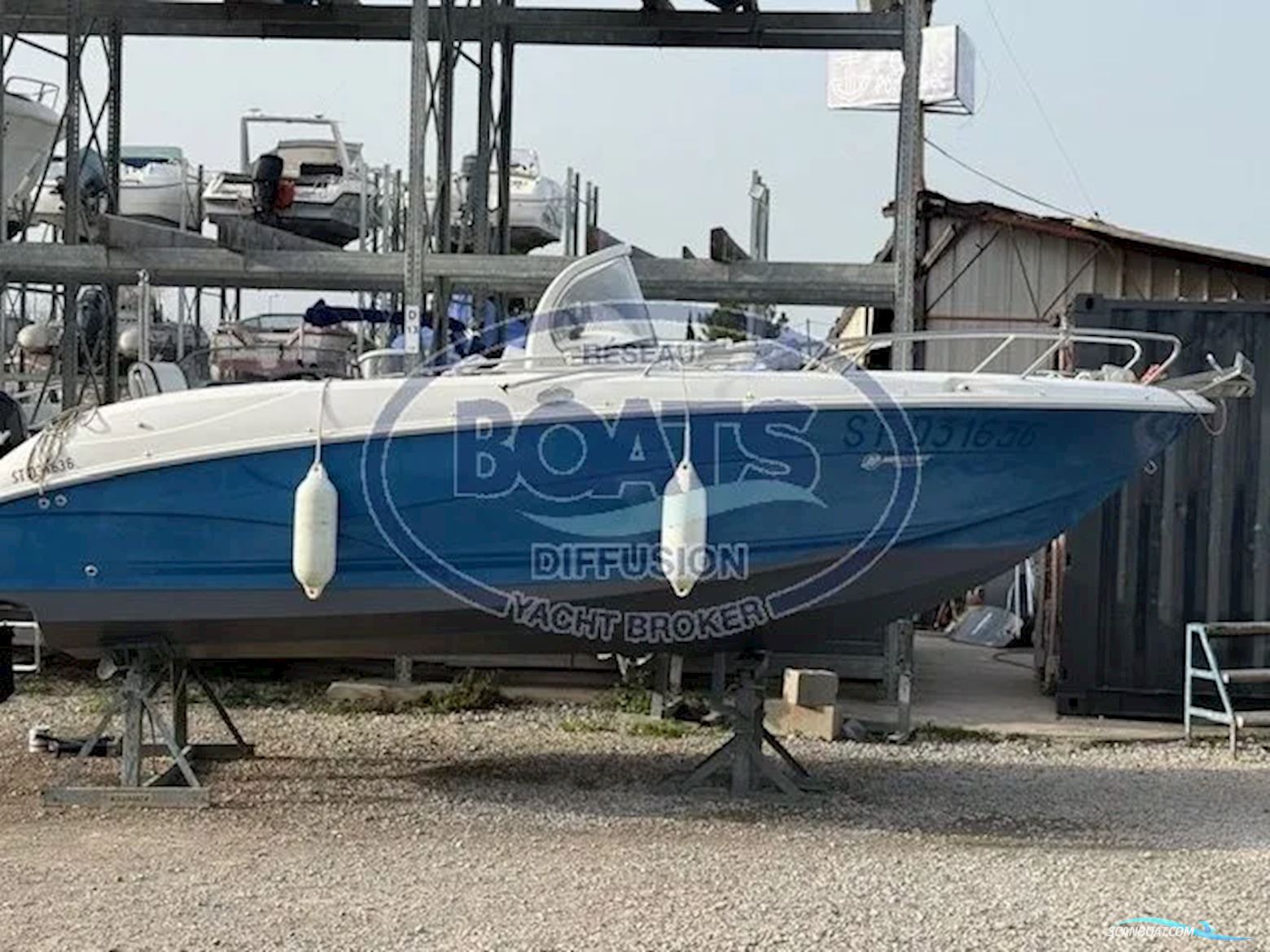 Quicksilver 600 Commander