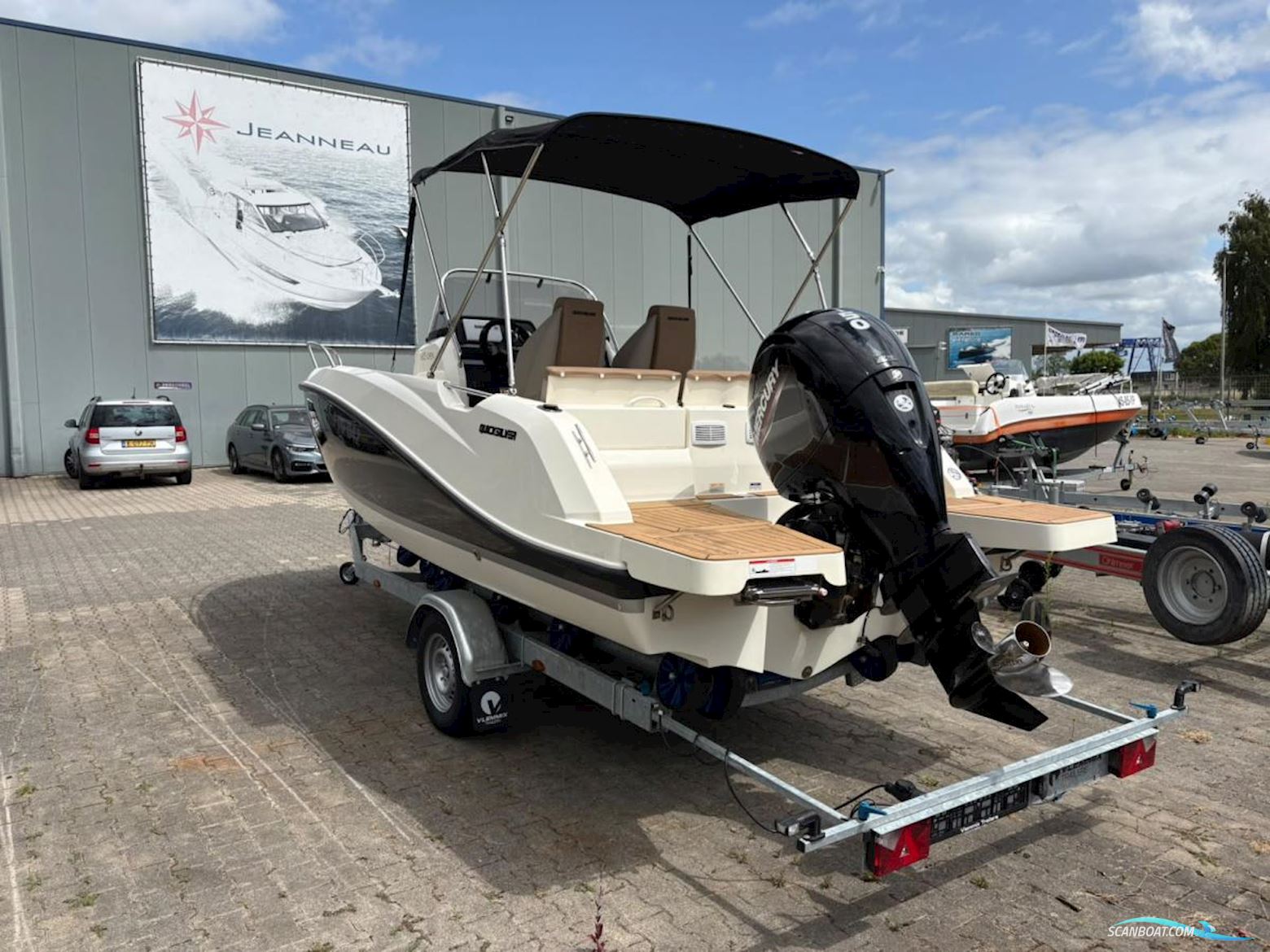 Quicksilver 605 Activ Open