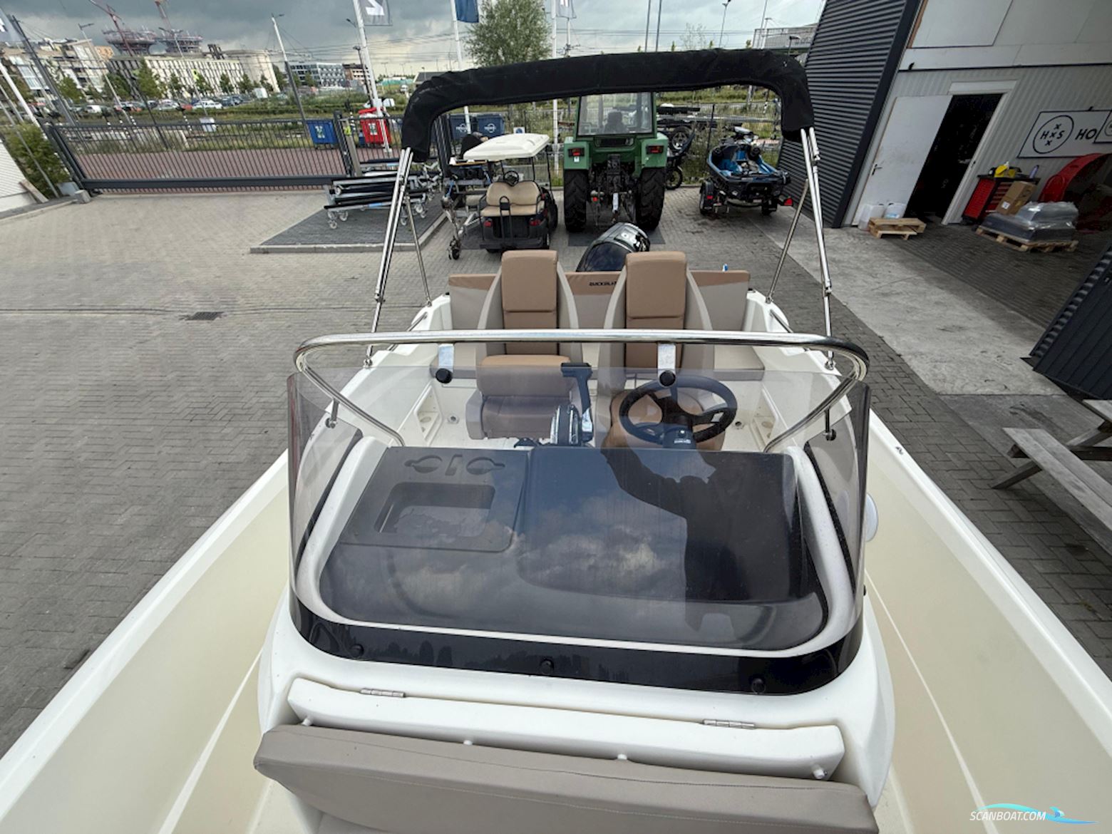 Quicksilver 605 Open
