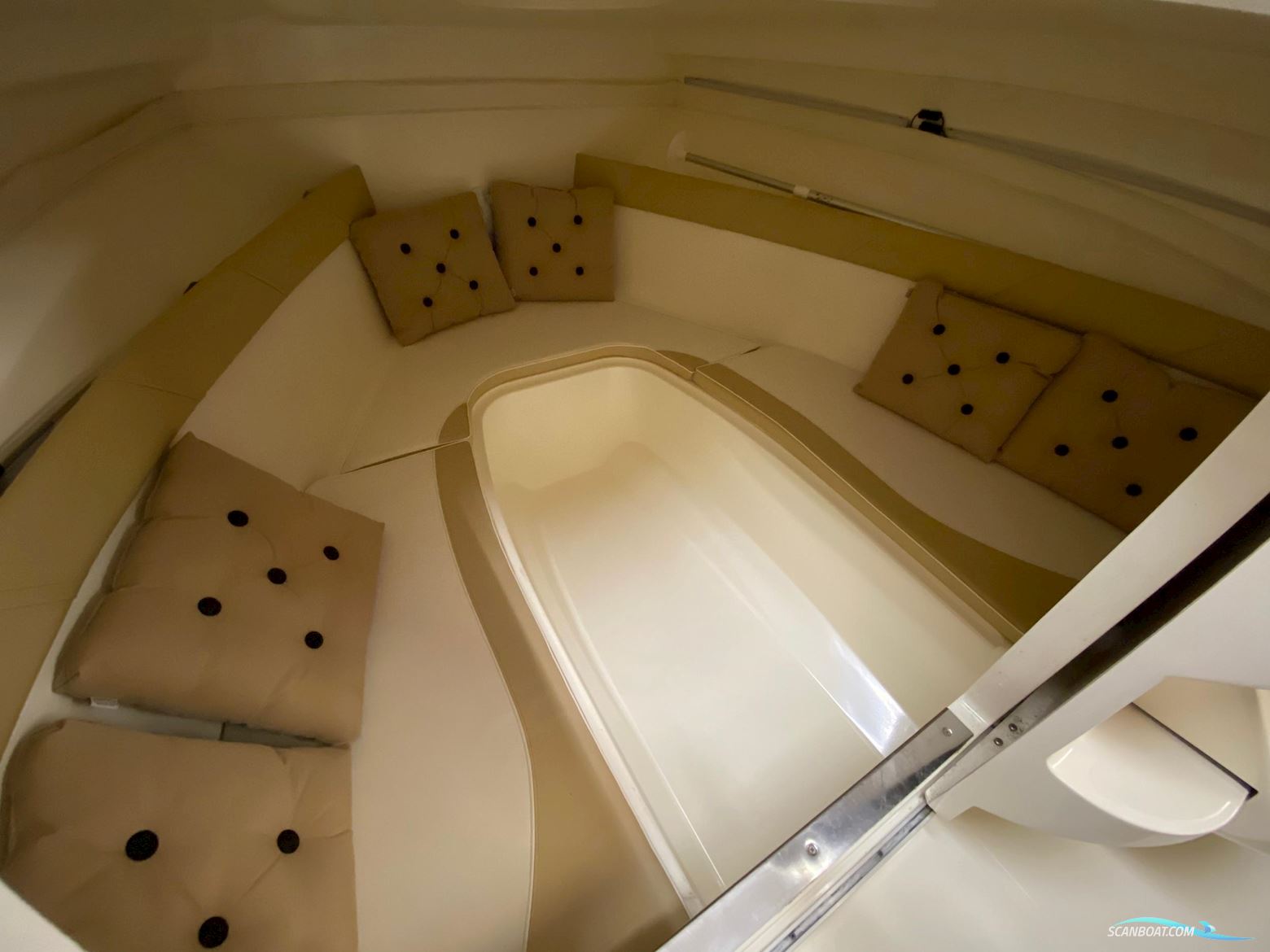 Quicksilver 640 Cruiser