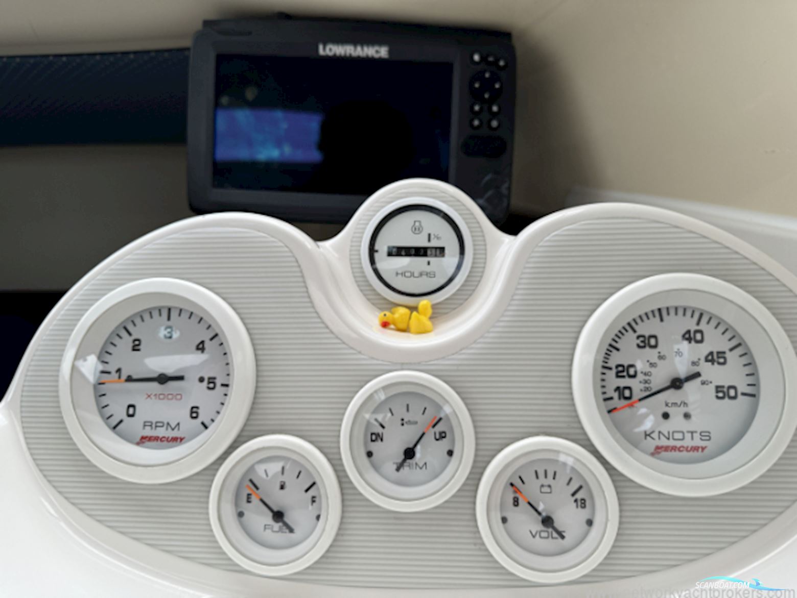 Quicksilver 640 Weekender