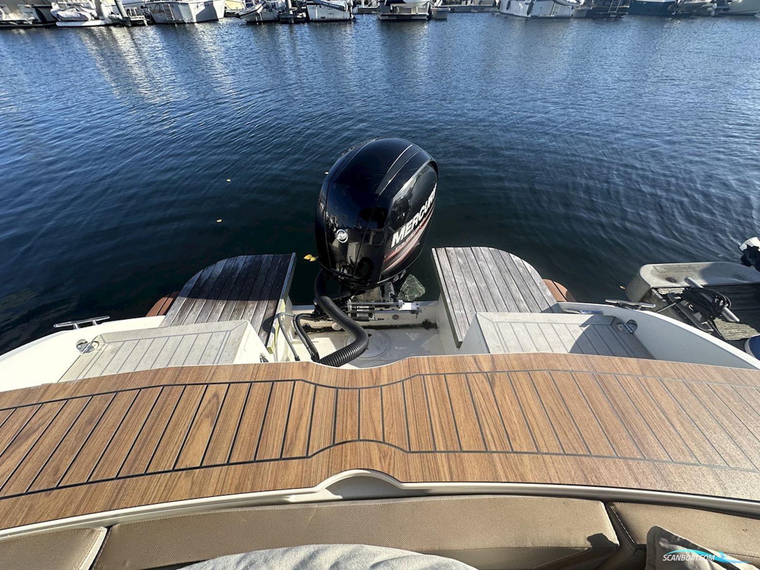 Quicksilver 645 Cruiser