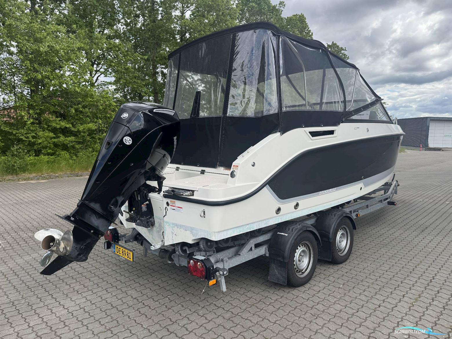 Quicksilver 675 Activ Cruiser m/Mercury F225 og Udstyr