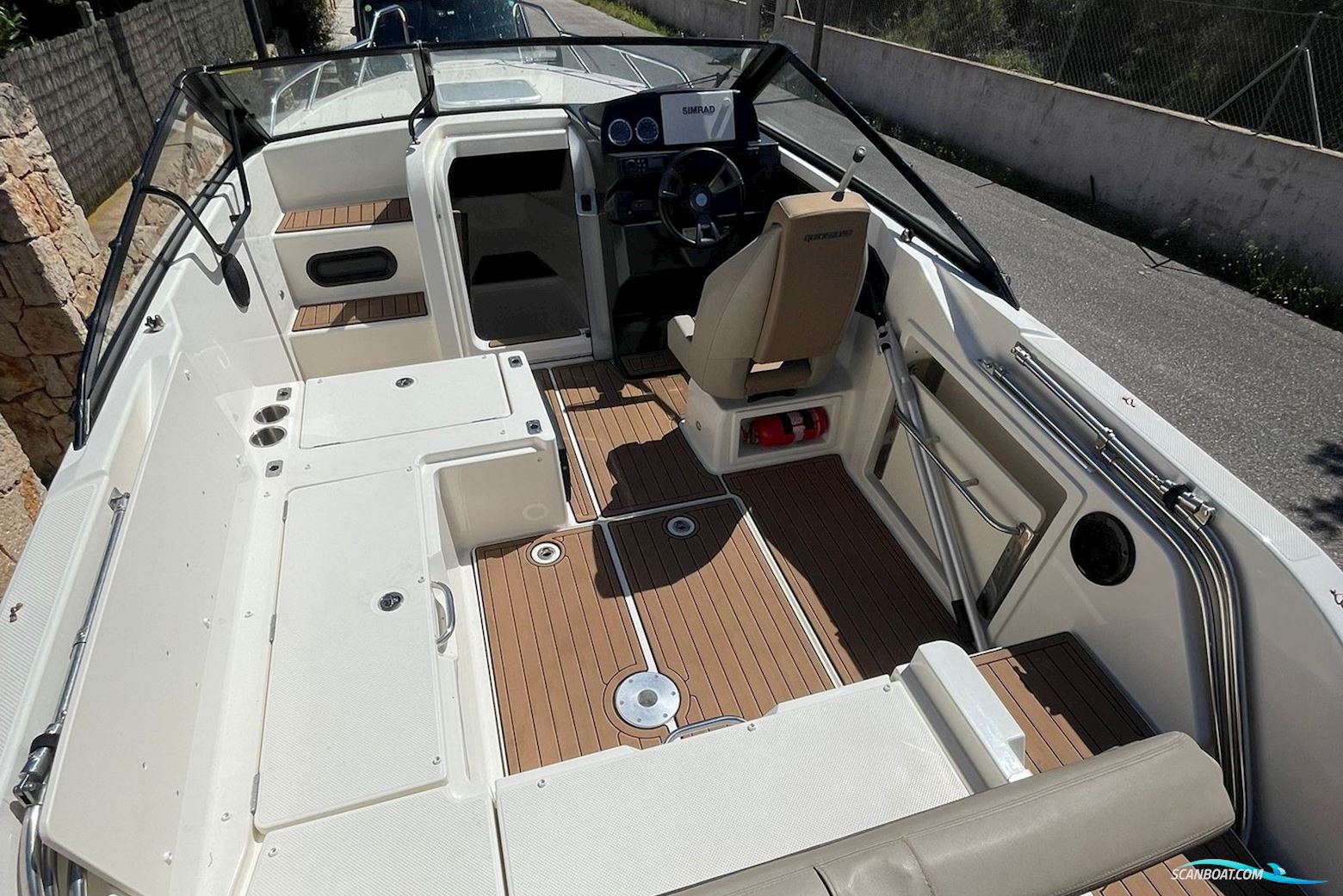 Quicksilver 675 Active Cruiser