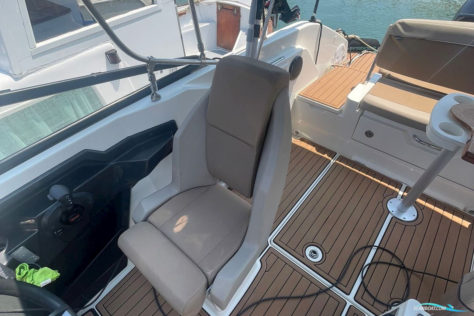 Quicksilver 675 Active Cruiser