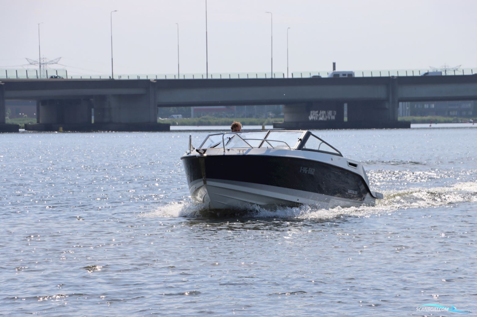 Quicksilver 675 Bowrider