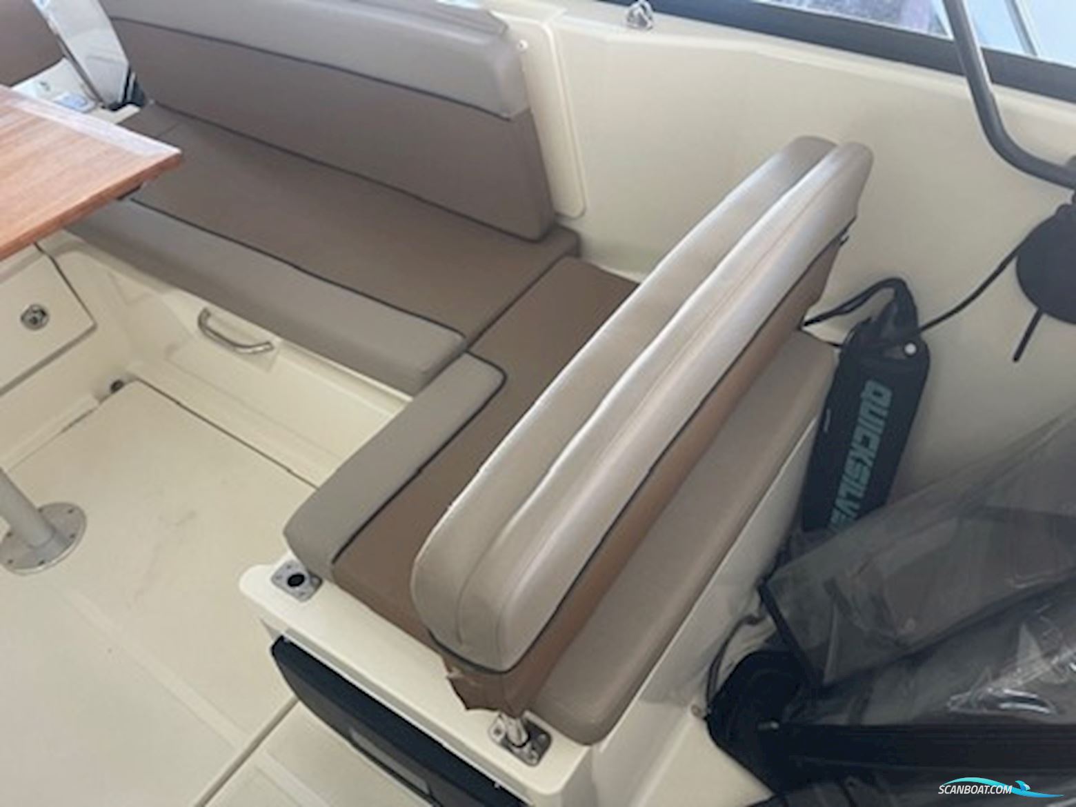 Quicksilver 675 Cruiser Med Mercury F150 Efi