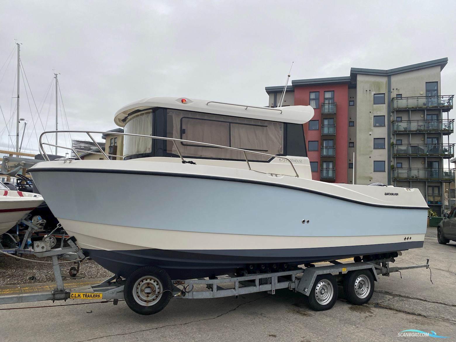 Quicksilver 675 Pilothouse Motorbåt 2018, med Mercury motor, England