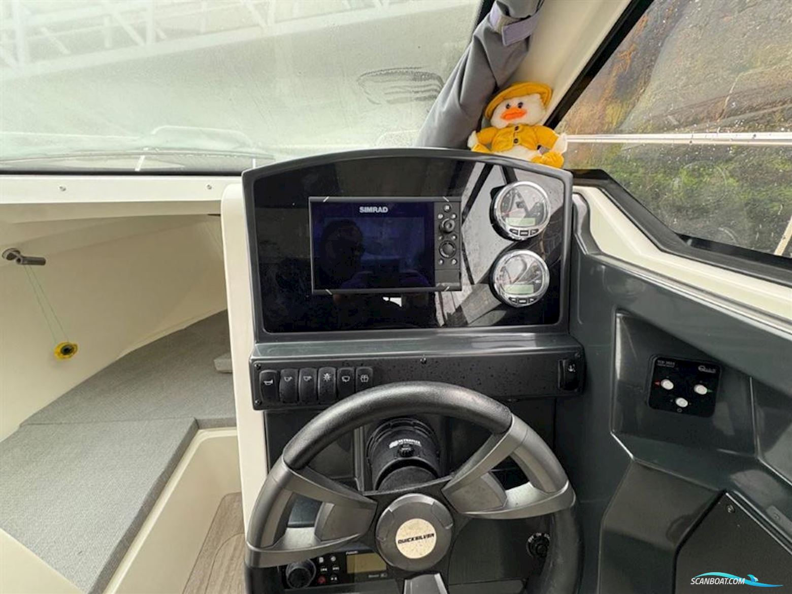 Quicksilver 675 Weekender