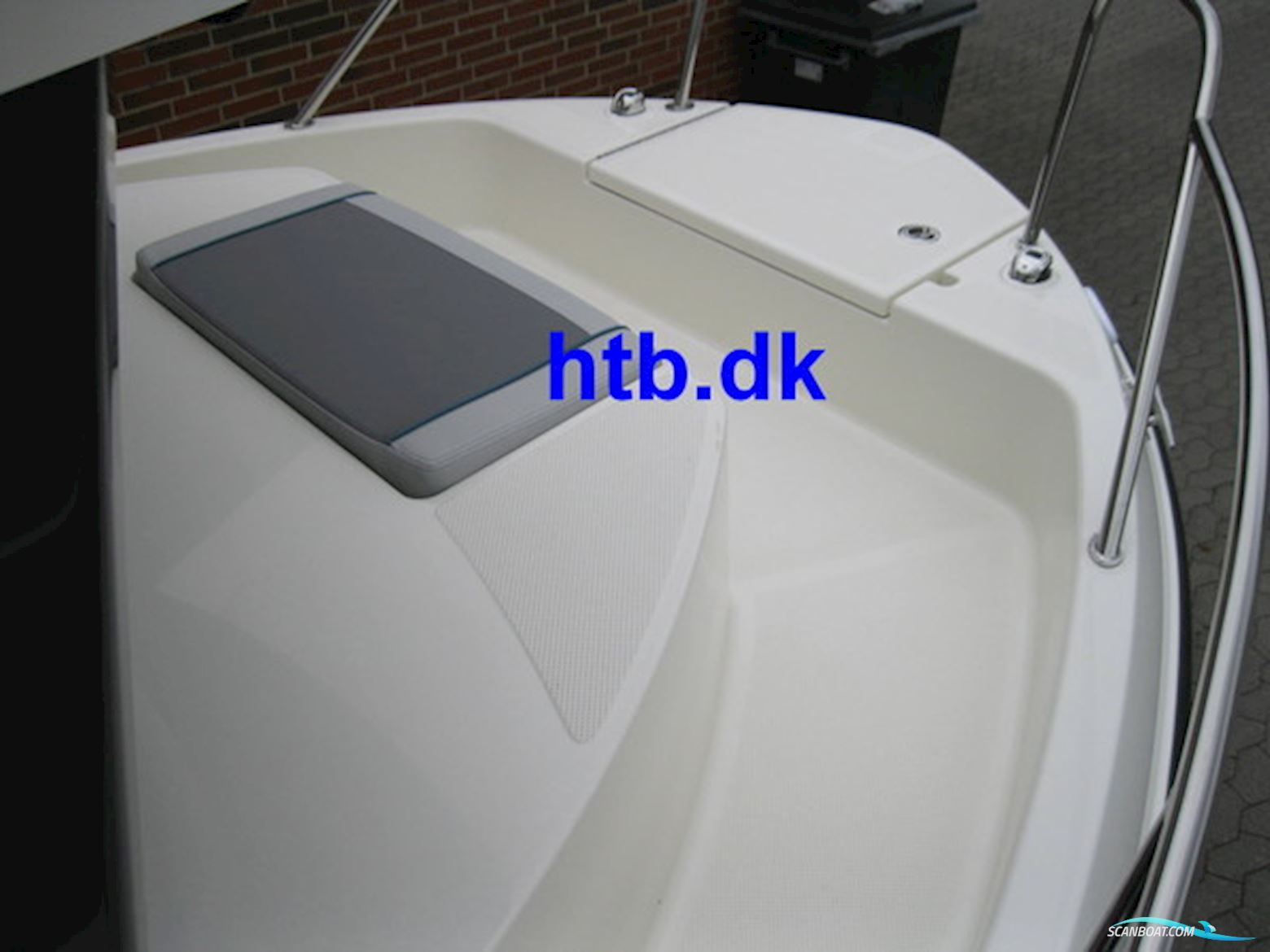 Quicksilver 705 Pilothouse m/Mercury F200 hk V6 