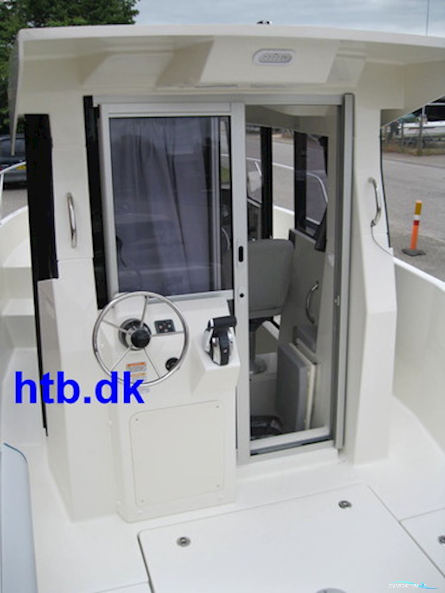 Quicksilver 705 Pilothouse m/Mercury F200 hk V6 