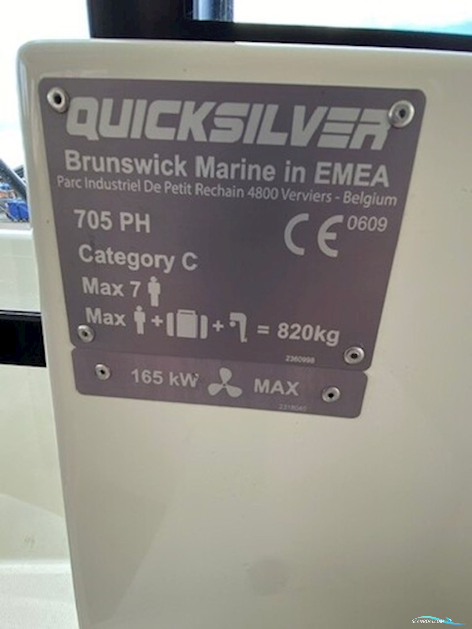 Quicksilver 705 Pilothouse m/Mercury F225 hk V6 