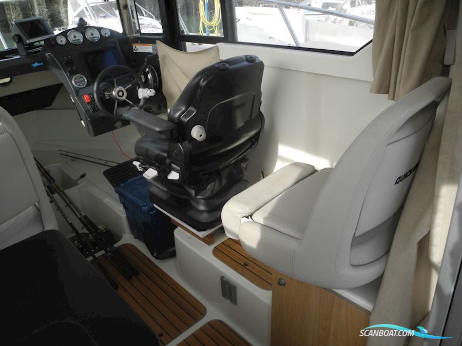 Quicksilver 755 Pilothouse