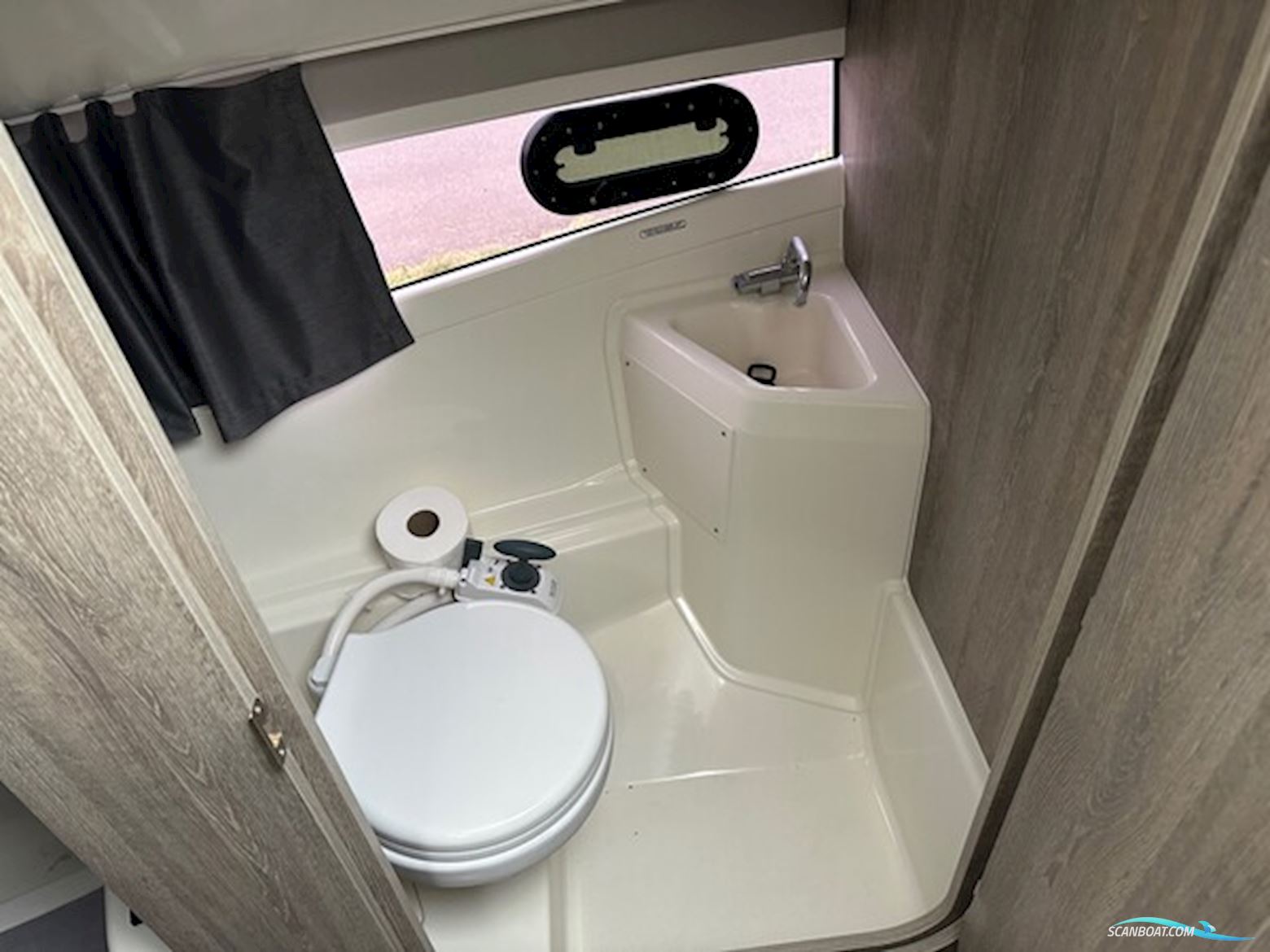 Quicksilver 755 Weekend Med Mercury 250 hk Verado Dts – 2023 – Kun 15,2 Timer