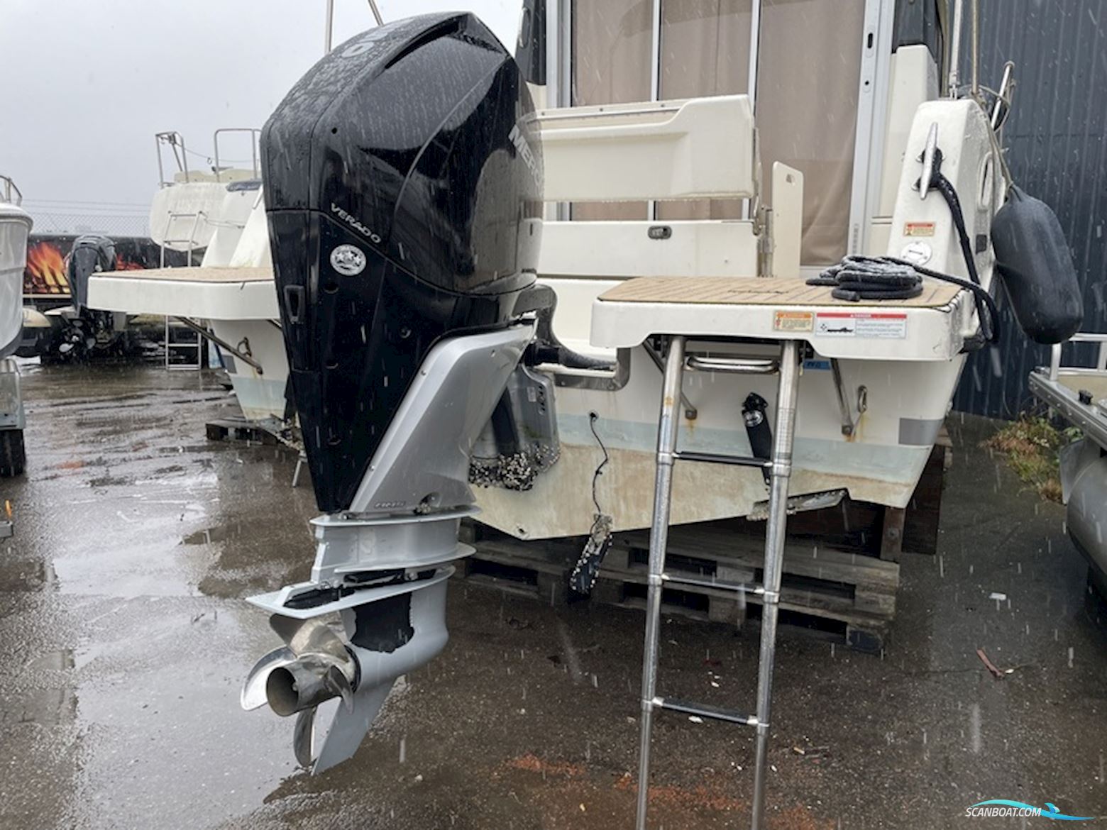 Quicksilver 755 Weekend