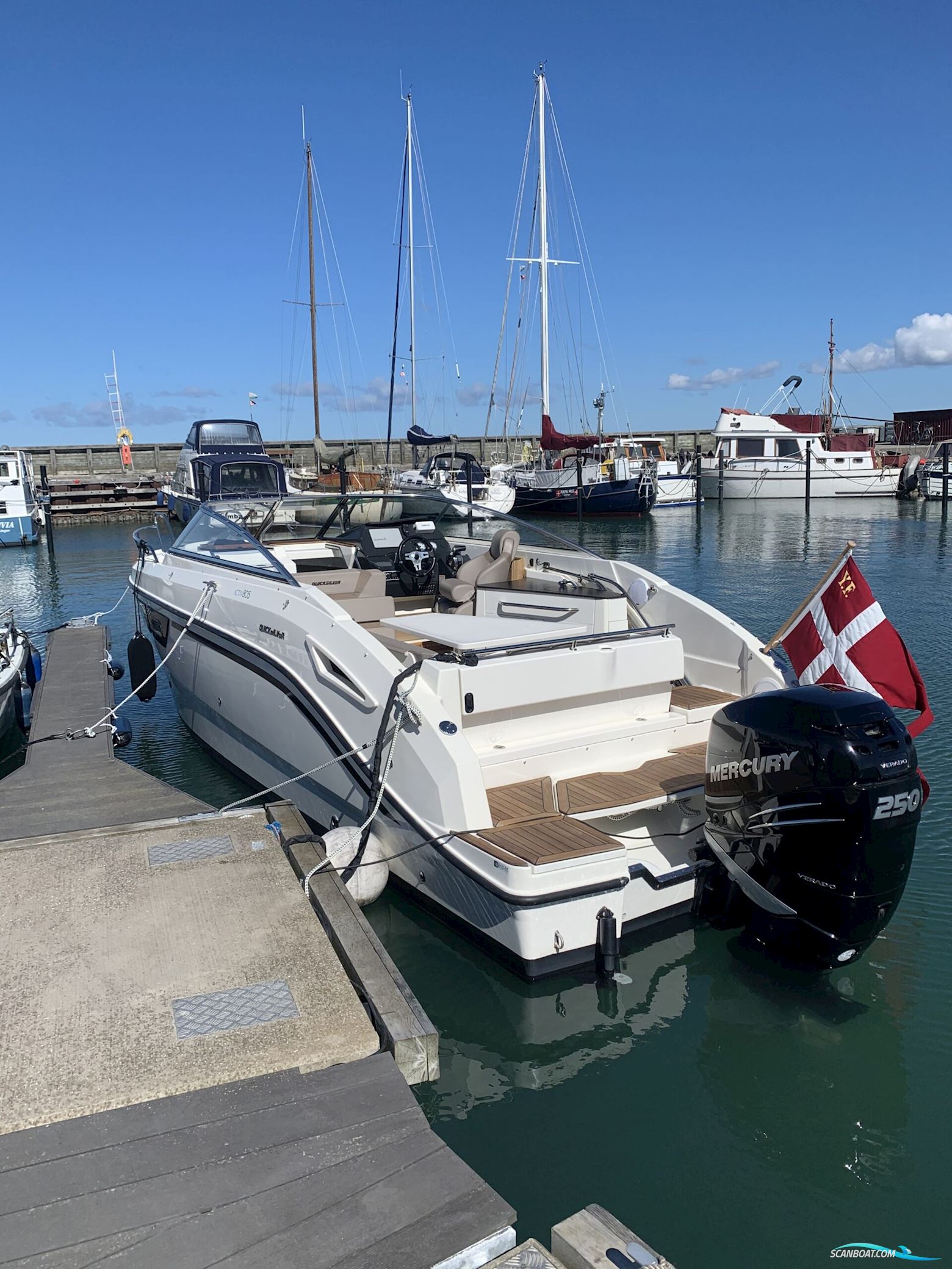 Quicksilver 805 DC Active