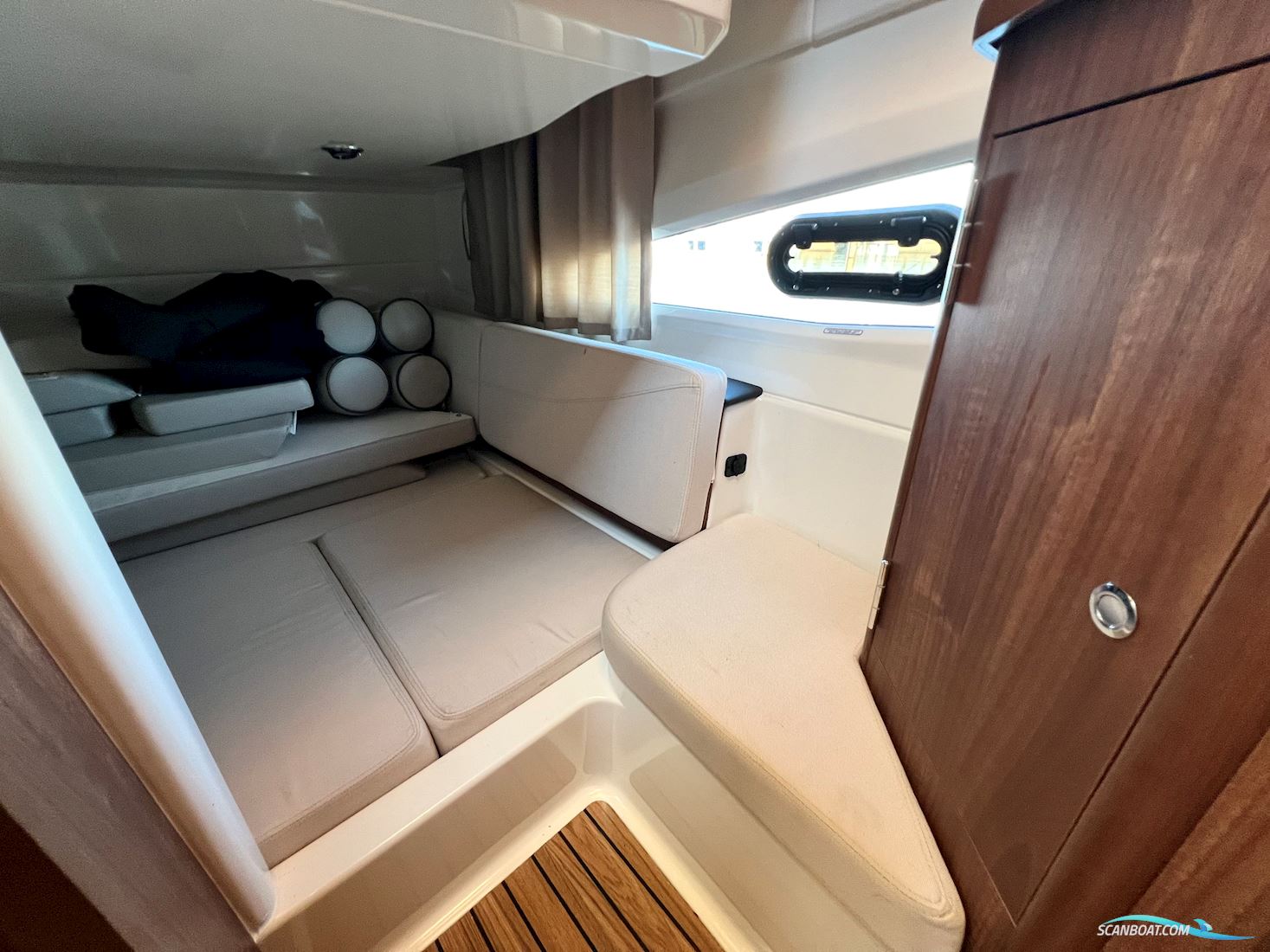 Quicksilver 855 Activ