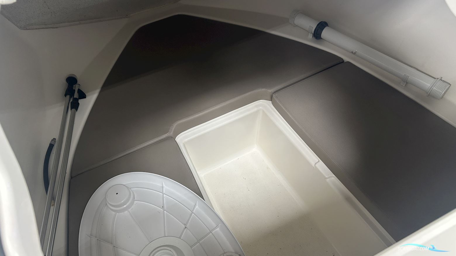 Quicksilver Activ 455 Cabin
