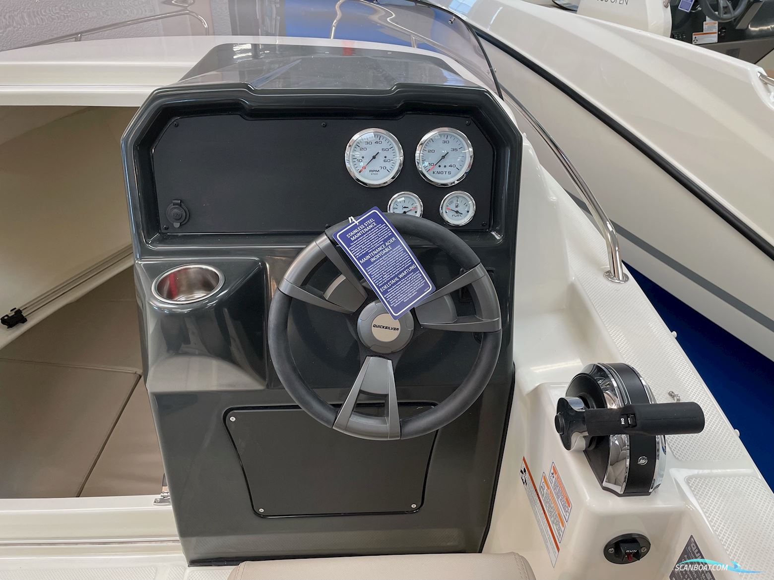 Quicksilver Activ 505 Cabin