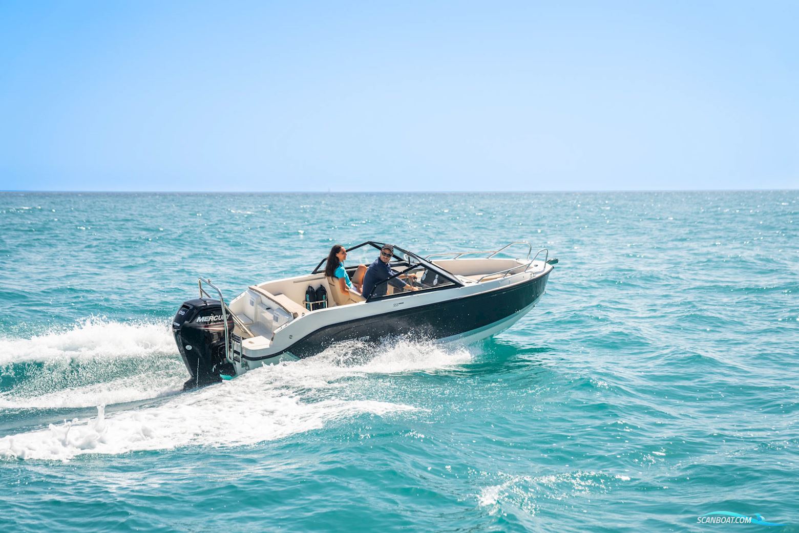 Quicksilver Activ 555 Bowrider